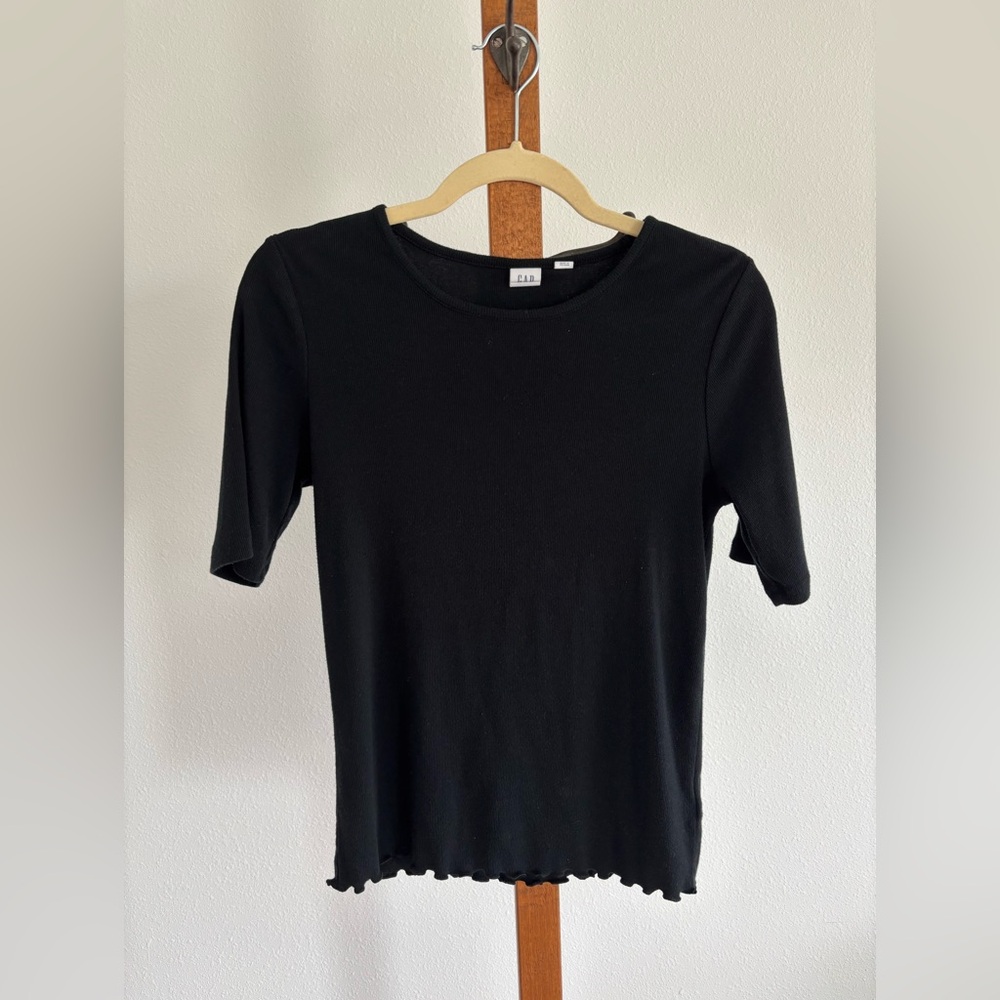 Gap Ribbed Tee - Picture 4 of 9